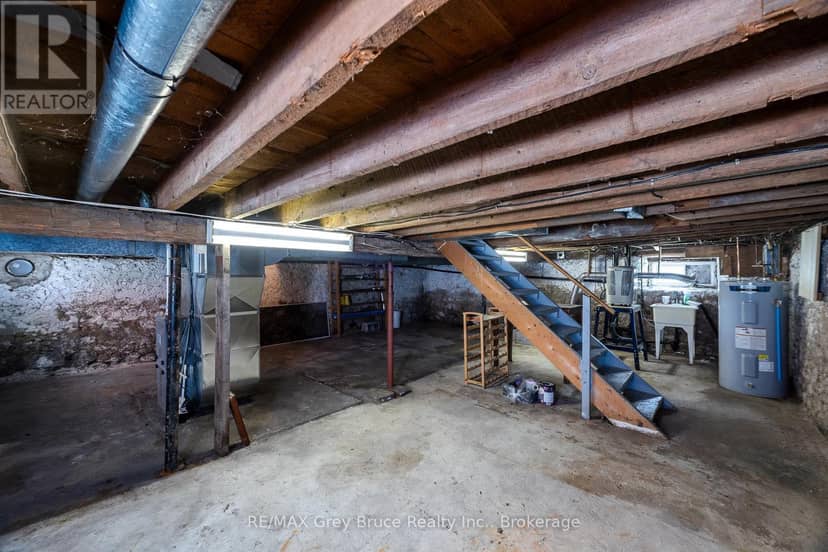 177 2nd Avenue SW — photo 28 of 40