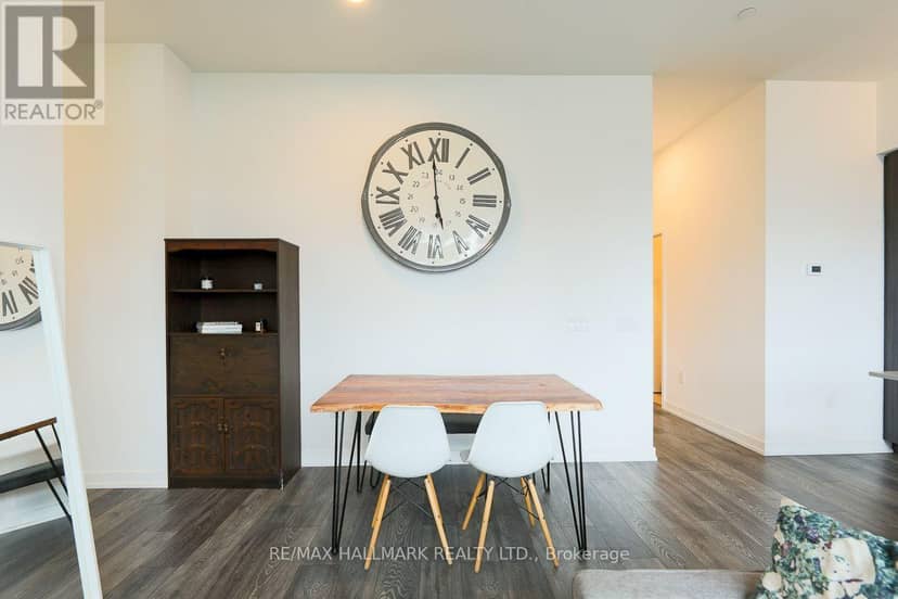 405 - 225 Sumach Street — photo 15 of 40