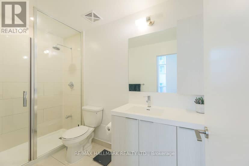 405 - 225 Sumach Street — photo 25 of 40