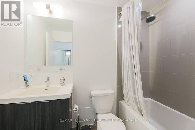 405 - 225 Sumach Street — photo 28 of 40