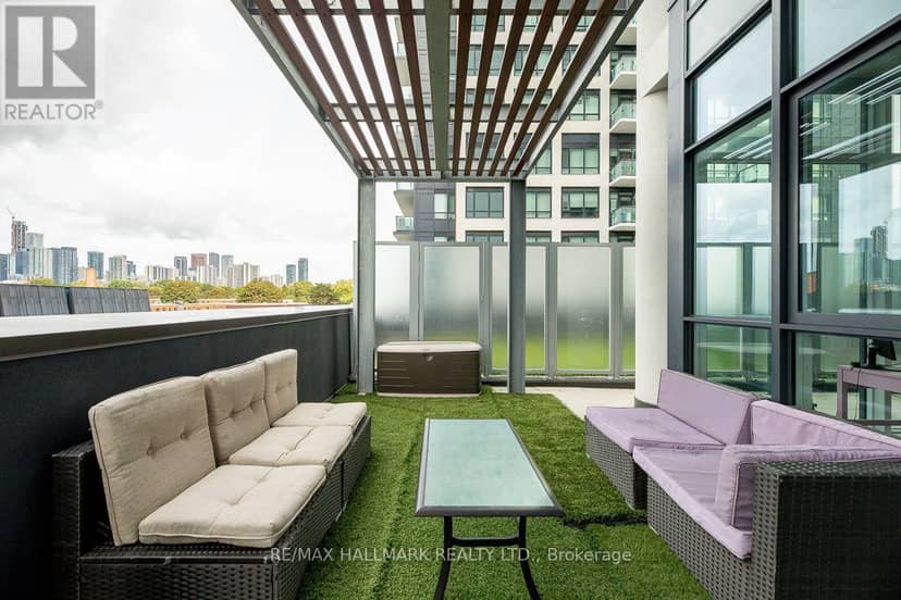 405 - 225 Sumach Street — photo 33 of 40