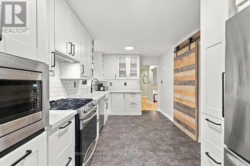 2182 Margot Street — photo 17 of 40