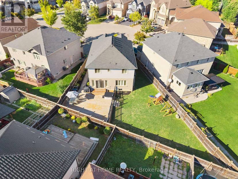12 Donatello Court, Hamilton, photo 5
