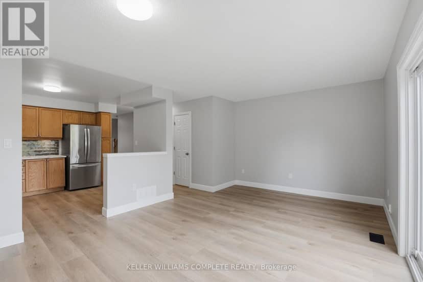 3 - 30 Imperial Road S — photo 13 of 39