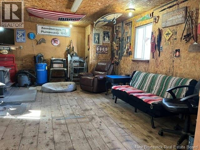 309 Plumweseep Road — photo 21 of 25