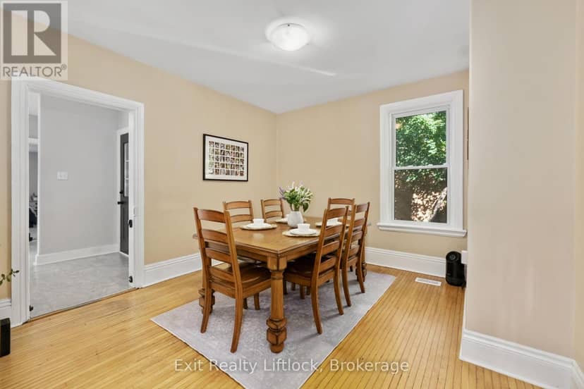 21 Aylmer Street S, Peterborough, photo 8