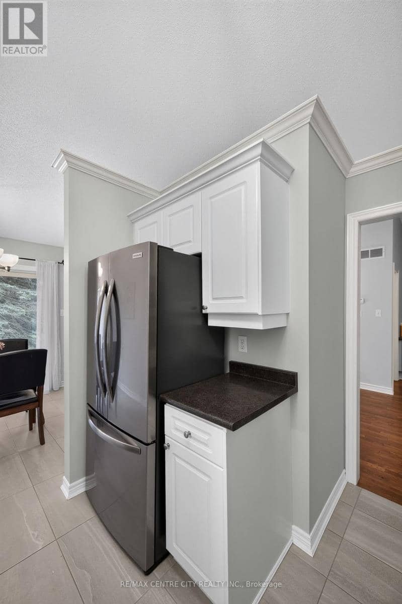 53 - 1241 Hamilton Road — photo 19 of 30