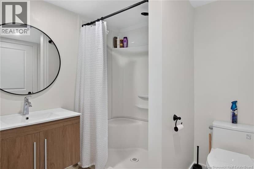127 Greendale Crescent — photo 34 of 40