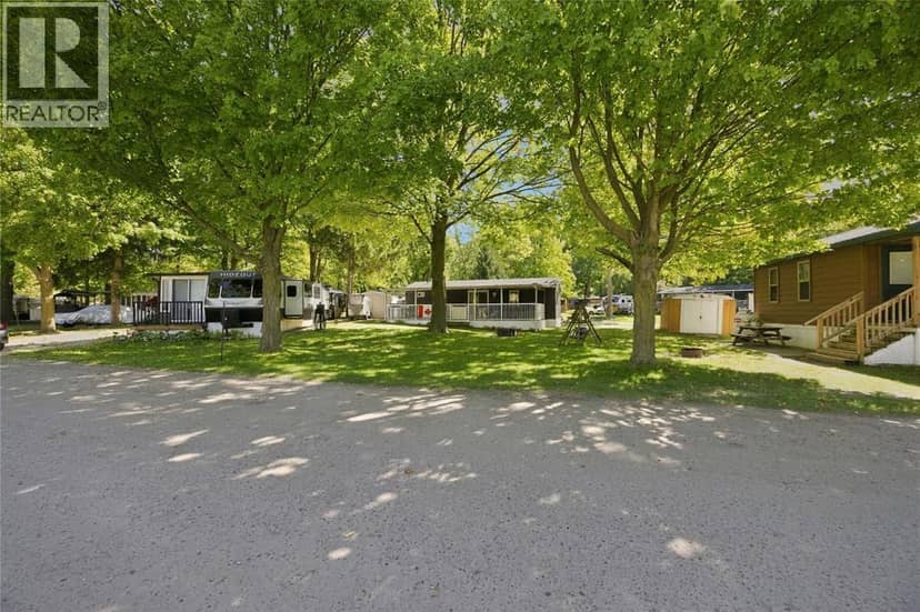 9338 W Ipperwash ROAD Unit# B 20 — photo 4 of 31