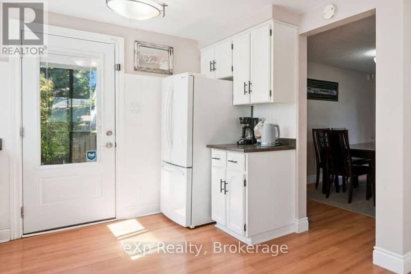 1 Chesterton Lane — photo 19 of 40