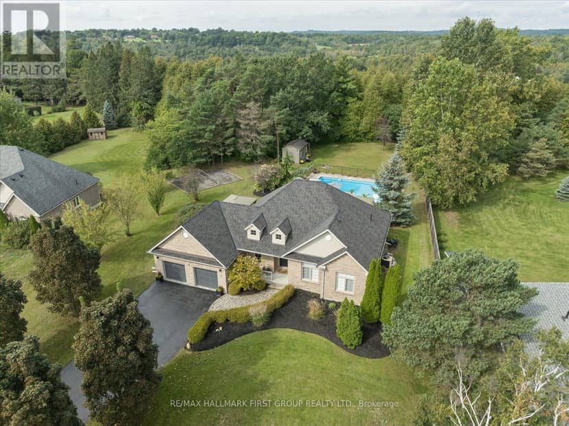 33 Deerfield Drive — photo 2 of 40