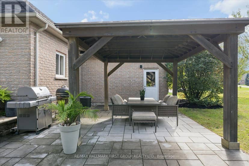 33 Deerfield Drive — photo 29 of 40