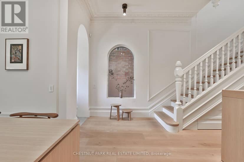 424 Euclid Avenue — photo 4 of 40