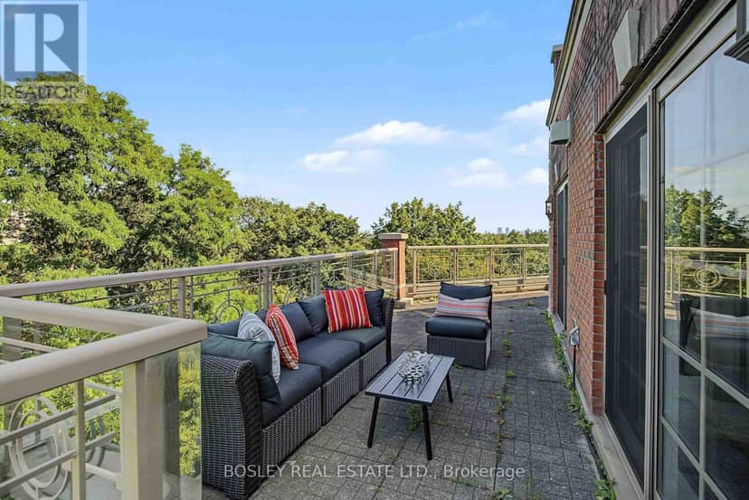 504 - 21 Burkebrook Place — photo 10 of 40