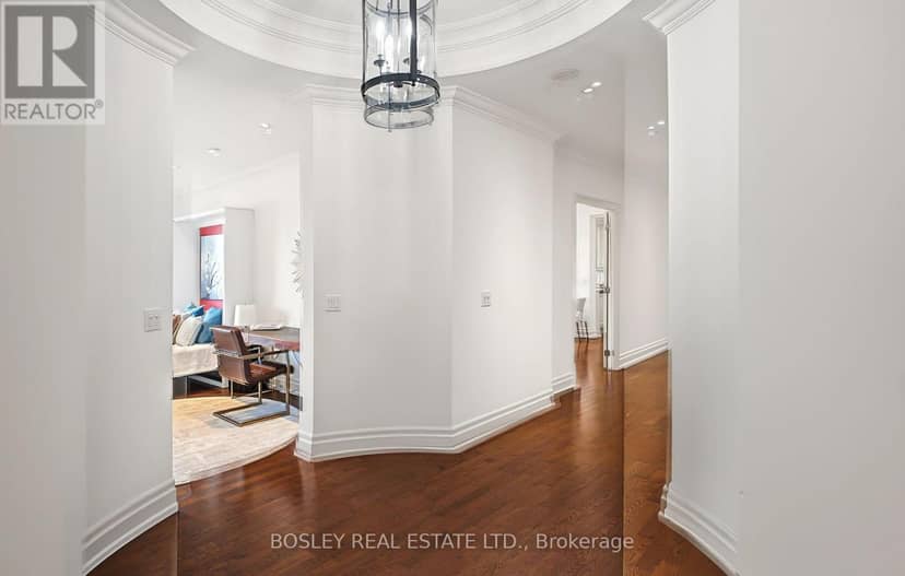 504 - 21 Burkebrook Place — photo 31 of 40