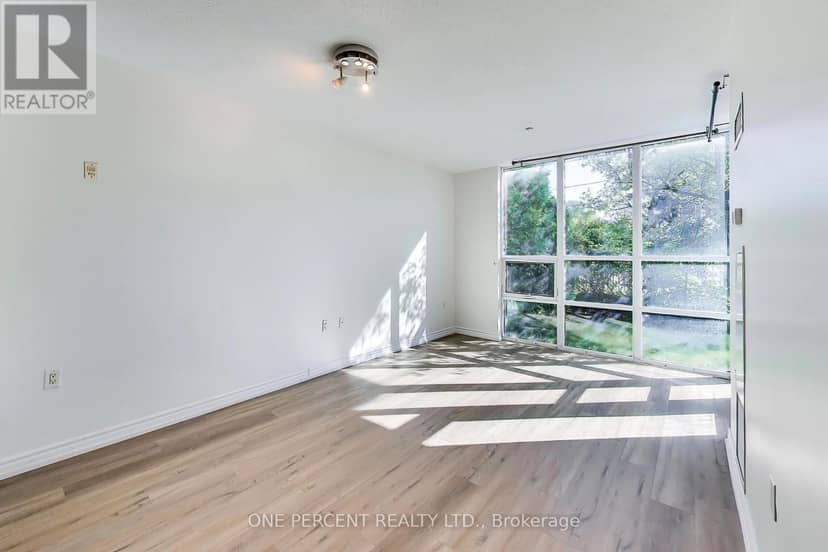 109 - 3840 Bathurst Street — photo 1 of 36