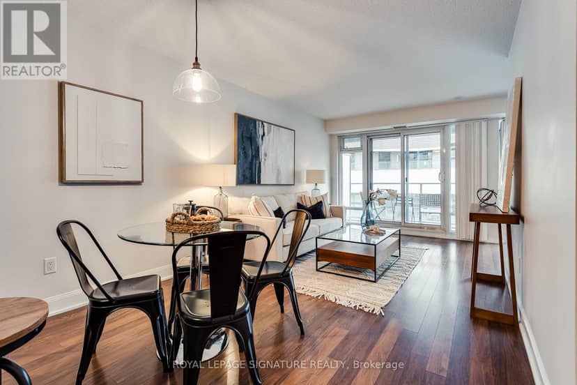 910 - 2191 Yonge Street — photo 8 of 26