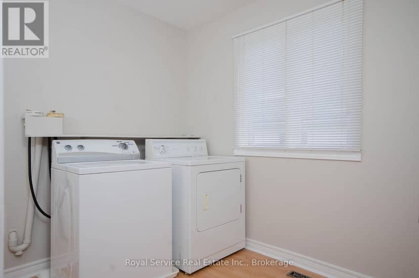 747 Greer Crescent — photo 17 of 22