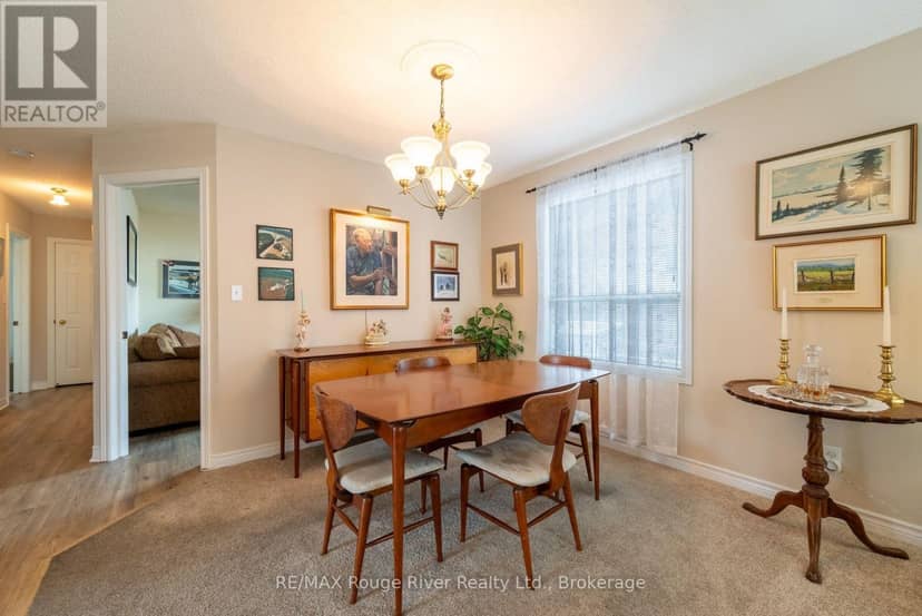 792 Greer Crescent — photo 8 of 32