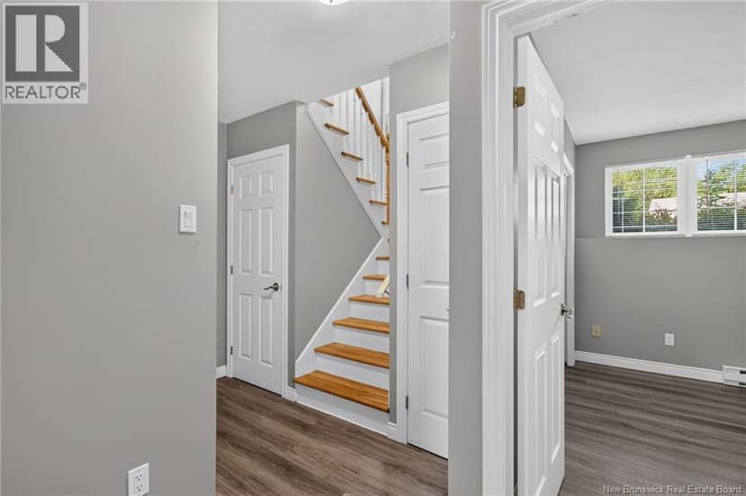 124-126 Bahama Street — photo 36 of 40