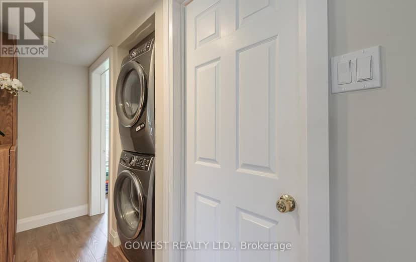 1202 - 4140 Foxwood Drive — photo 16 of 33