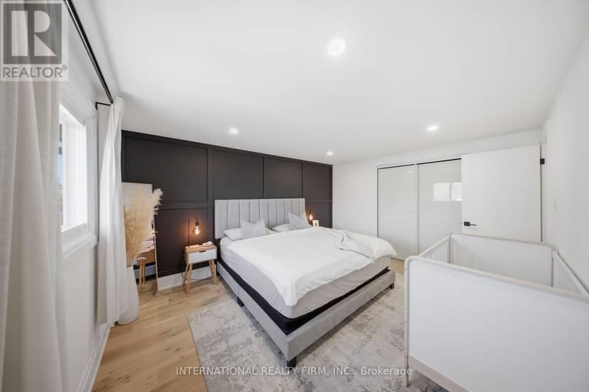 28 Debby Crescent — photo 14 of 29