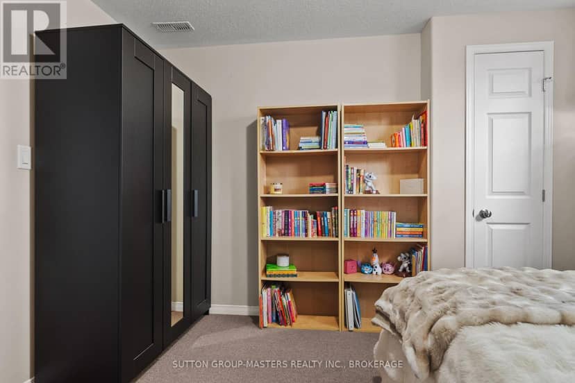 1460 Albany Drive — photo 22 of 34