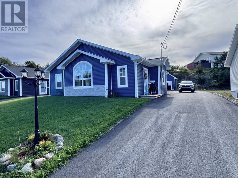 171-1 Queen Street, Stephenville