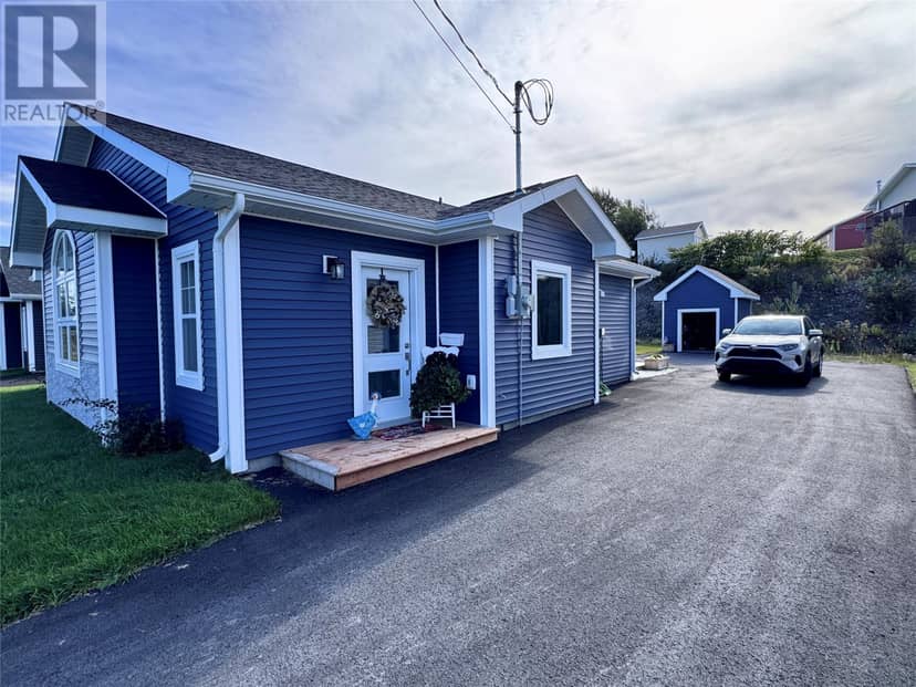 171-1 Queen Street, Stephenville, photo 2