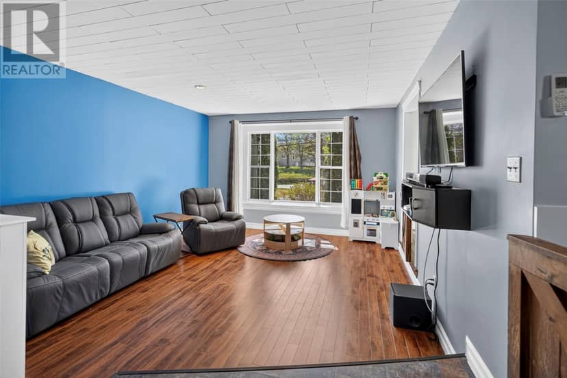 38 Main Road — photo 11 of 40