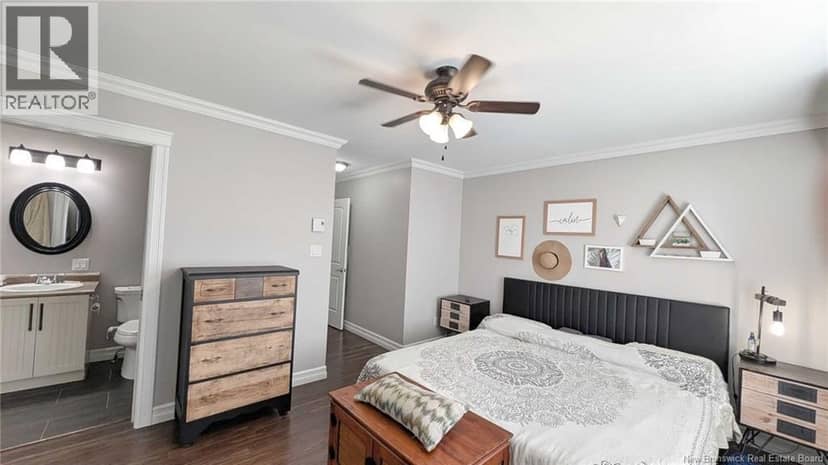 1090 Jessie Street — photo 9 of 12