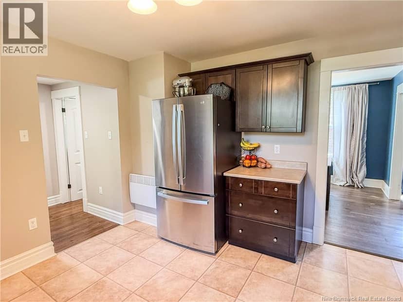 1082 Main Street — photo 14 of 40