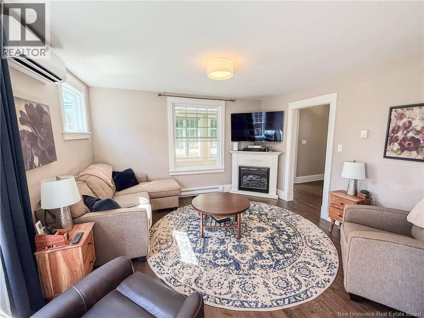1082 Main Street, Sussex Corner, photo 6