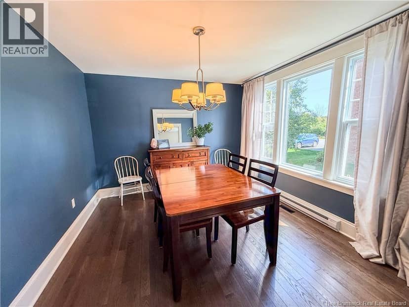 1082 Main Street — photo 9 of 40
