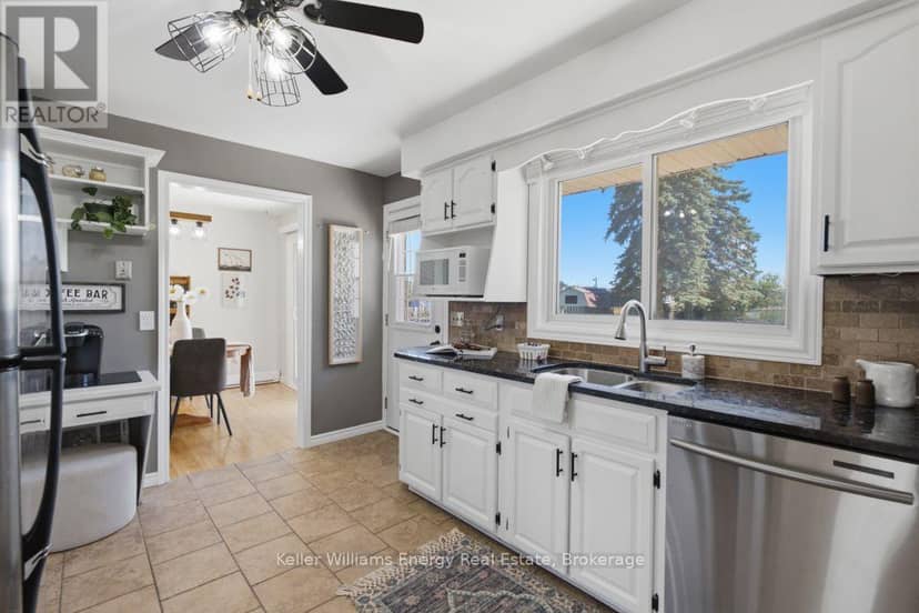 615 Hamilton Road — photo 16 of 40