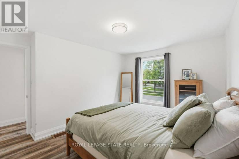 1402 Ghent Avenue — photo 32 of 40