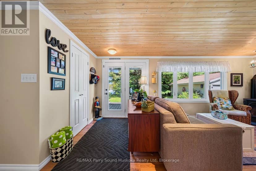 2 Robins Nest Lane — photo 17 of 40