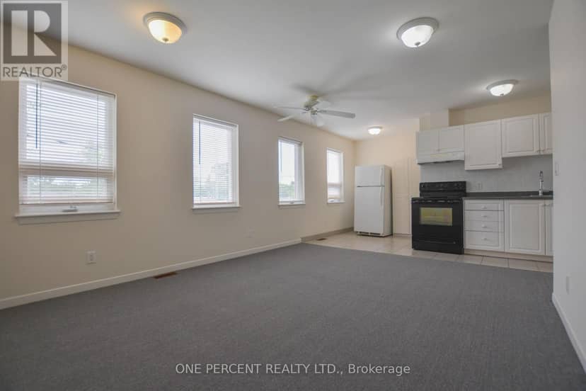 204 Sheppard Avenue W — photo 19 of 40