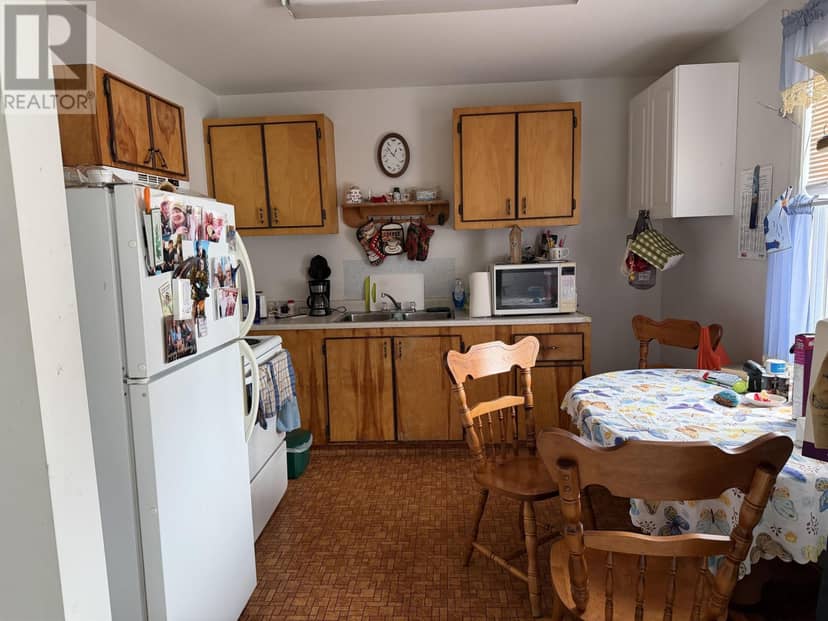 62 School Street — photo 17 of 21