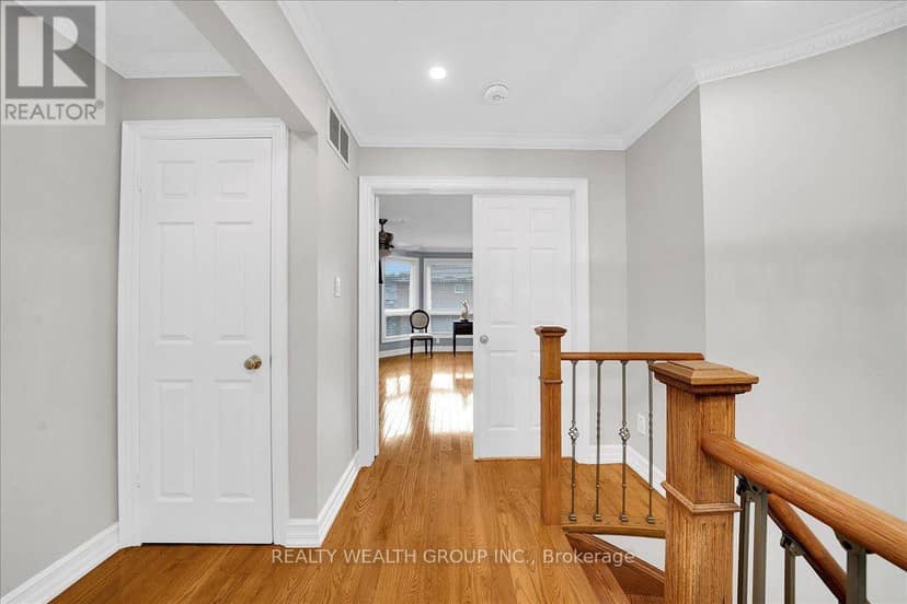 1576 Saugeen Drive — photo 19 of 40