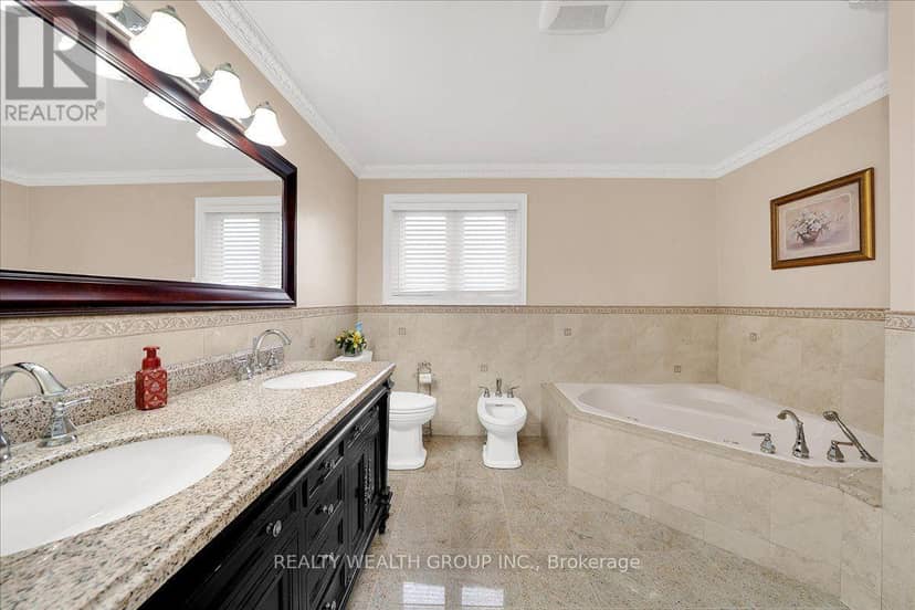 1576 Saugeen Drive — photo 21 of 40