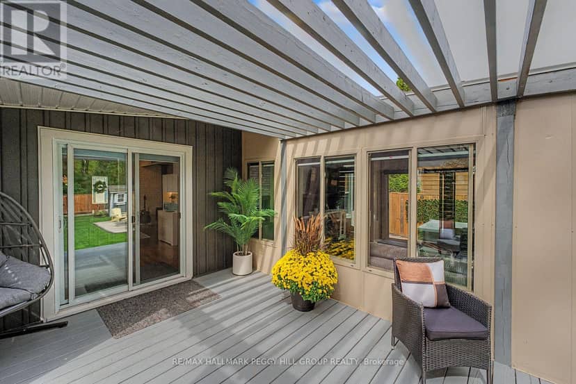 41 Laidlaw Street — photo 20 of 25