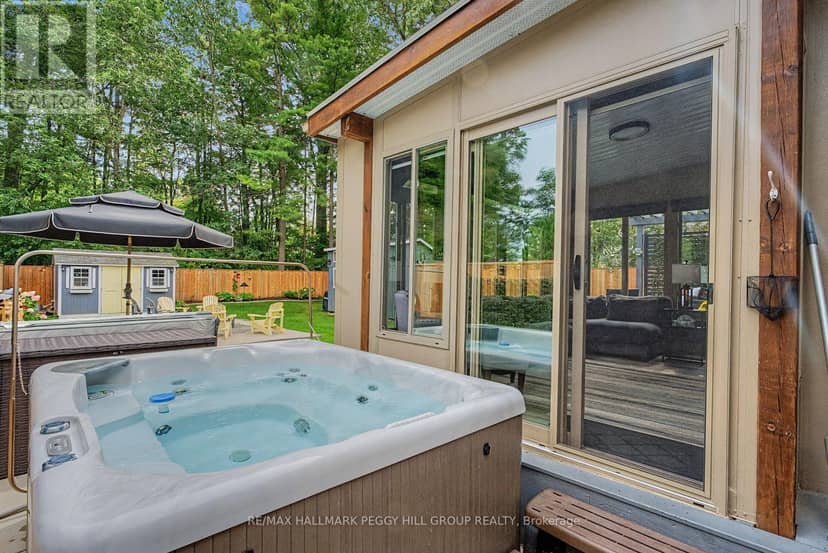 41 Laidlaw Street — photo 21 of 25