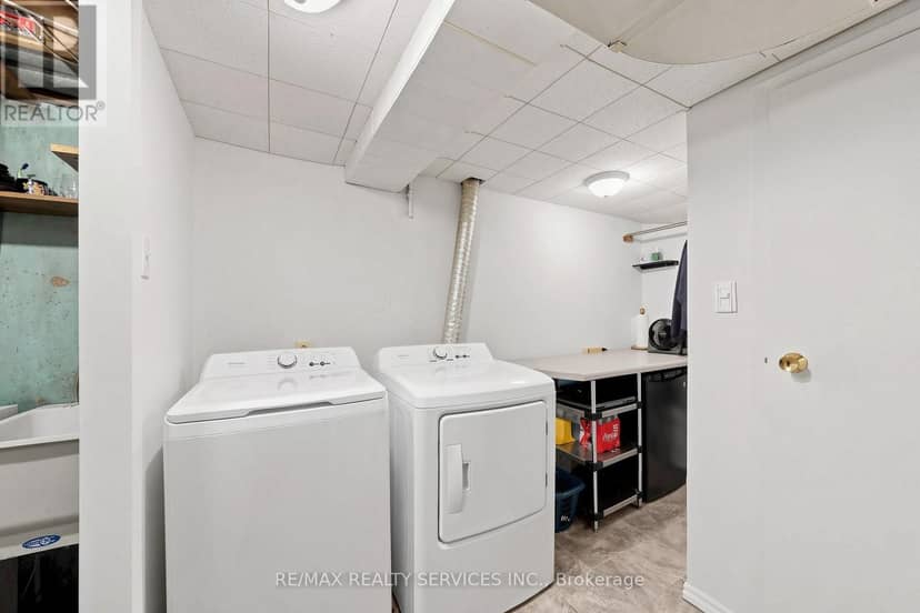 54 Griselda Crescent — photo 37 of 40