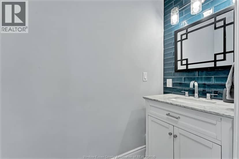 1516 Dougall Avenue — photo 8 of 20
