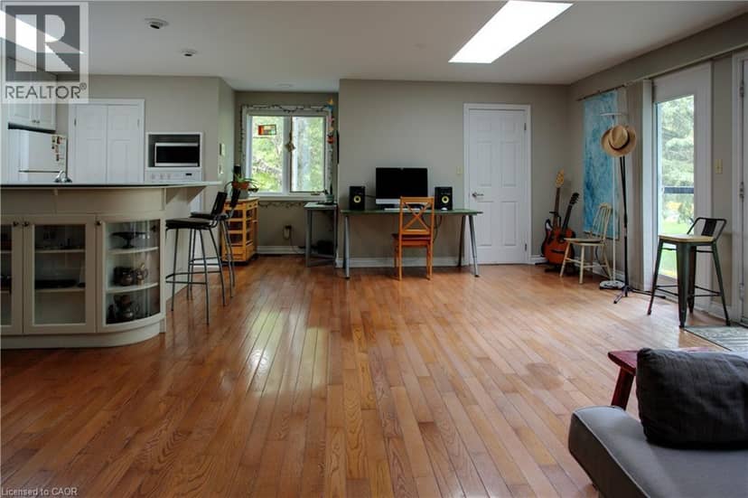 547 Concession 11 E — photo 37 of 40