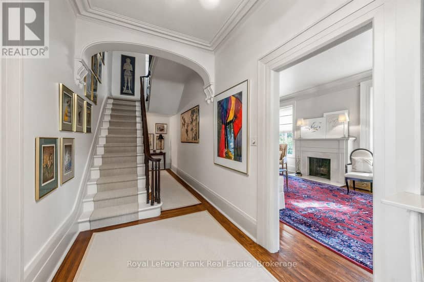 86 Wellington Street — photo 12 of 36