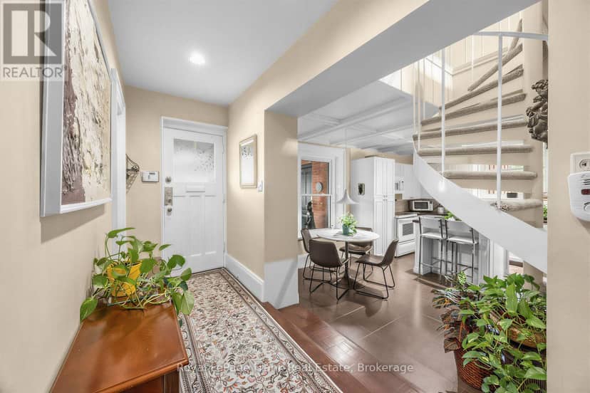 86 Wellington Street, Clarington, photo 7