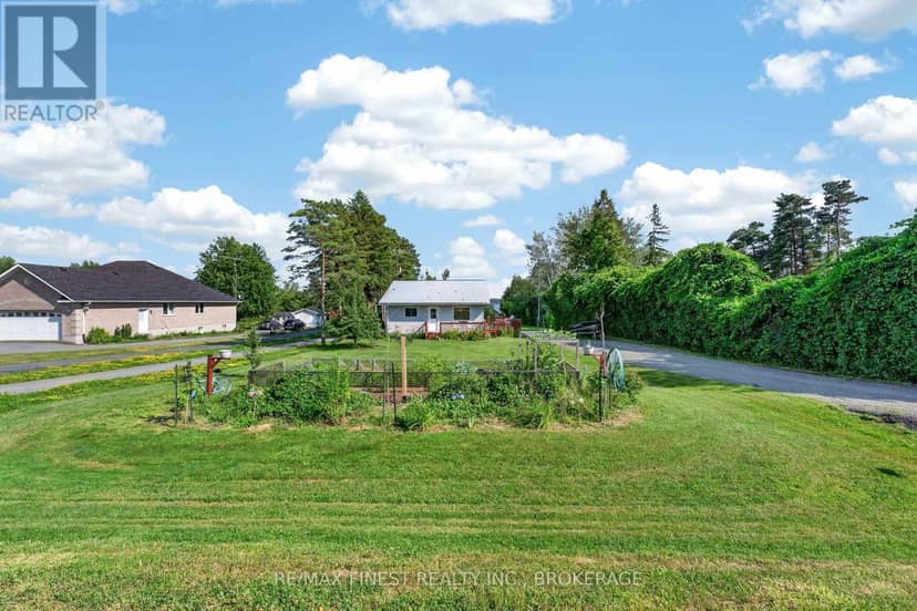 54 Bayview Drive — photo 27 of 32