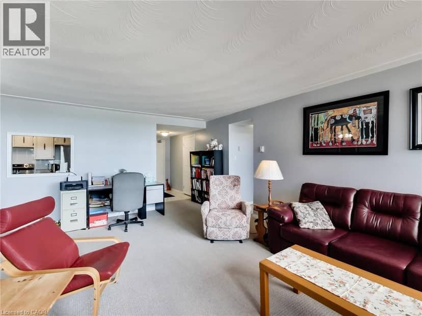 30 HARRISFORD Street Unit# 405 — photo 14 of 40
